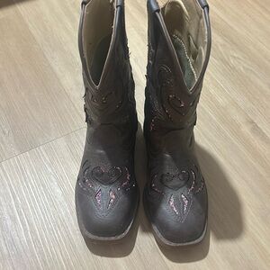 Girls Roper Cowgirl boots 🤠 👢